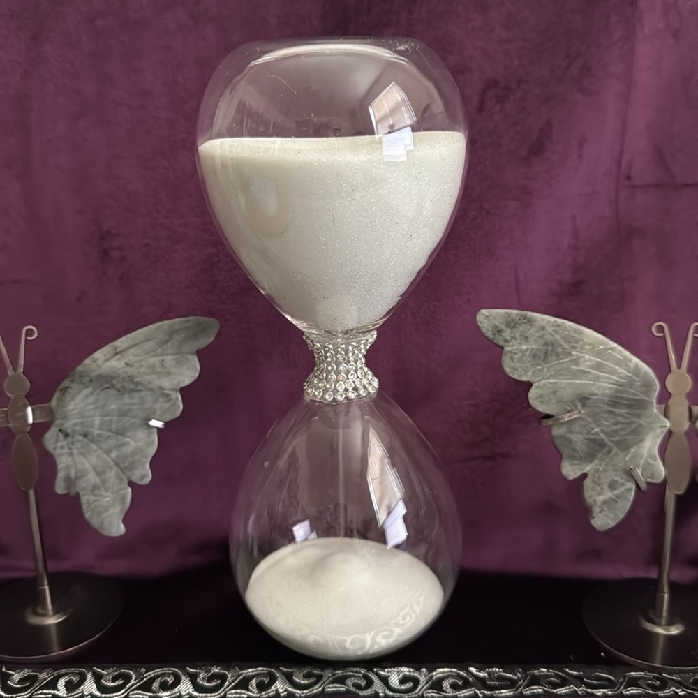 Hourglass